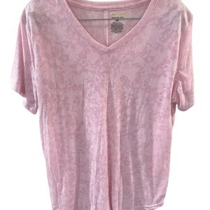 ✨ 5/$30 ✨ Tek Gear Light Pink Floral Short Sleeve Tee